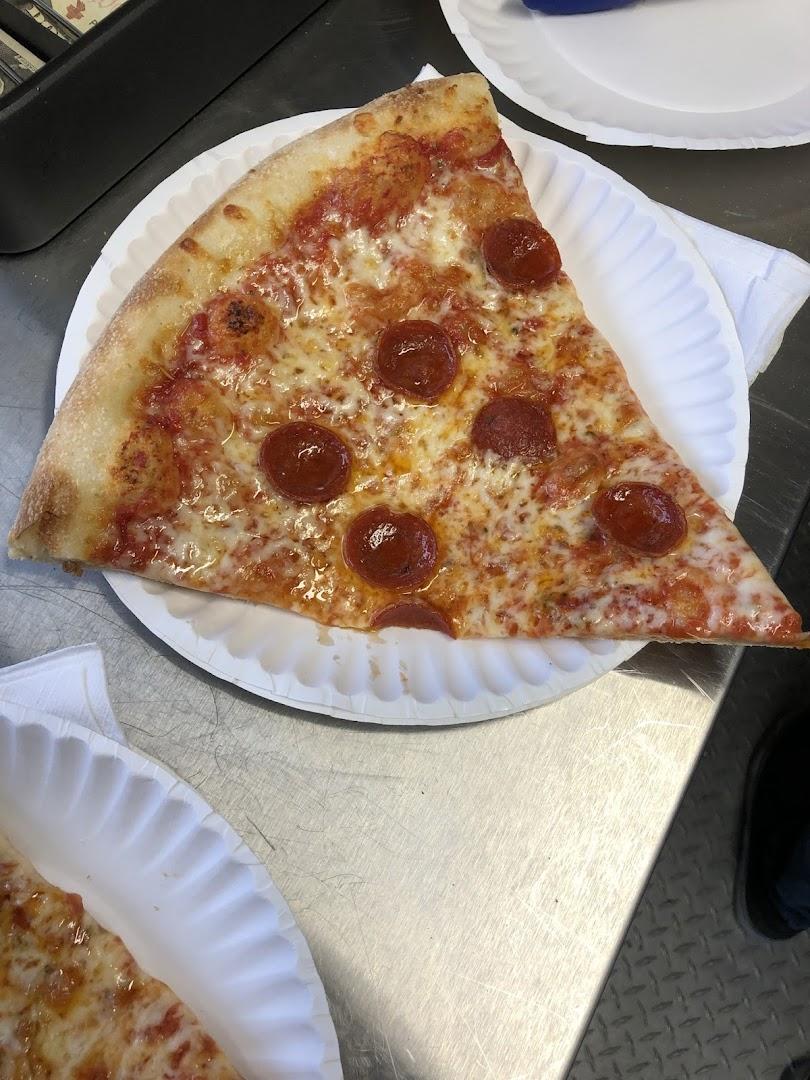 Slice Is Right Pizzeria