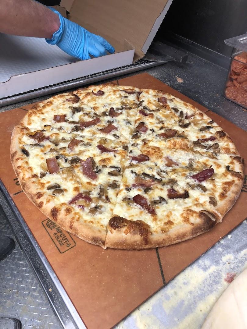 Slice Is Right Pizzeria